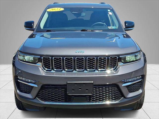2023 Jeep Grand Cherokee Limited 4x4 2023 Jeep Grand Cherokee Limited 4x4