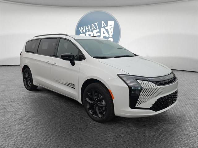2027 Chrysler Pacifica PACIFICA SELECT AWD 2027 Chrysler Pacifica PACIFICA SELECT AWD
