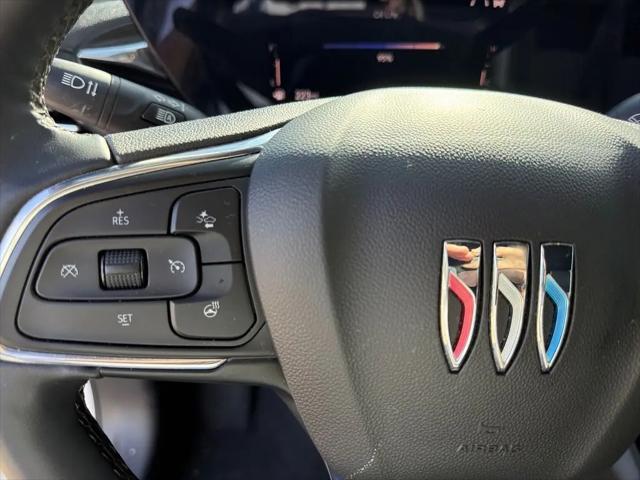 2024 Buick NV Preferred FWD