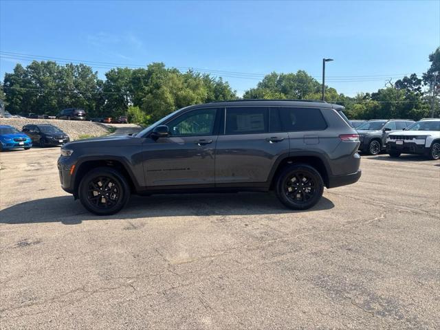 2026 Jeep Grand Cherokee L GRAND CHEROKEE L LAREDO ALTITUDE 4X4