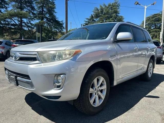 2013 Toyota Highlander Hybrid Base V6 for sale in Newhall, CA