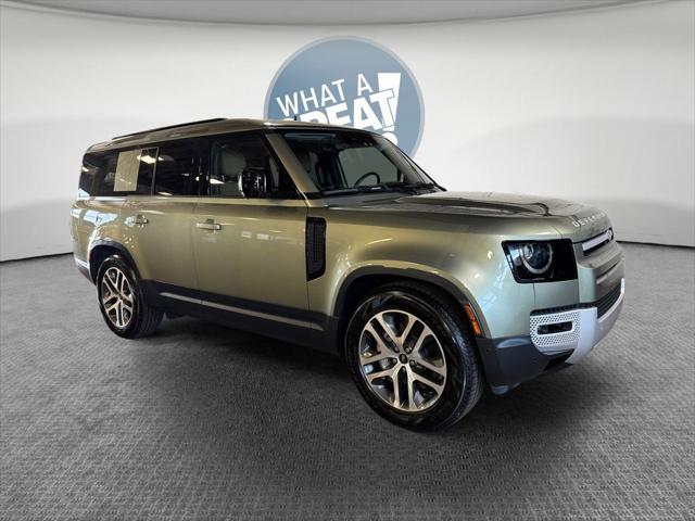2025 Land Rover Defender 130 P300 S 2025 Land Rover Defender 130 P300 S