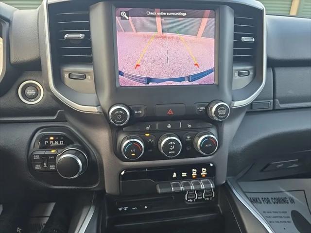 2019 Ram 1500 Big Horn/Lone Star Crew Cab 4x4 57 Box