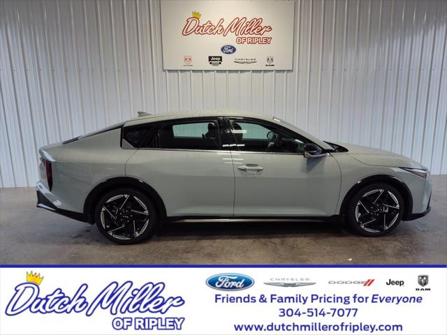 2025 Kia K4 GT-Line 2025 Kia K4 GT-Line