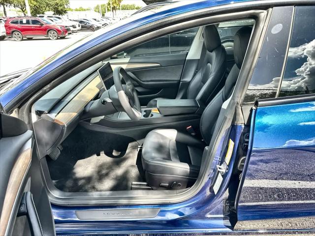 2021 Tesla Model 3 Standard Range Plus Rear-Wheel Drive