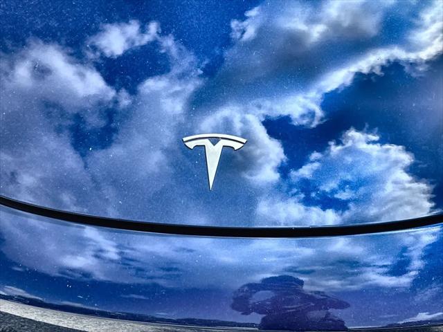 2021 Tesla Model 3 Standard Range Plus Rear-Wheel Drive
