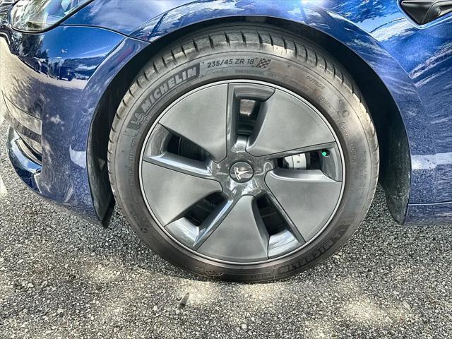 2021 Tesla Model 3 Standard Range Plus Rear-Wheel Drive