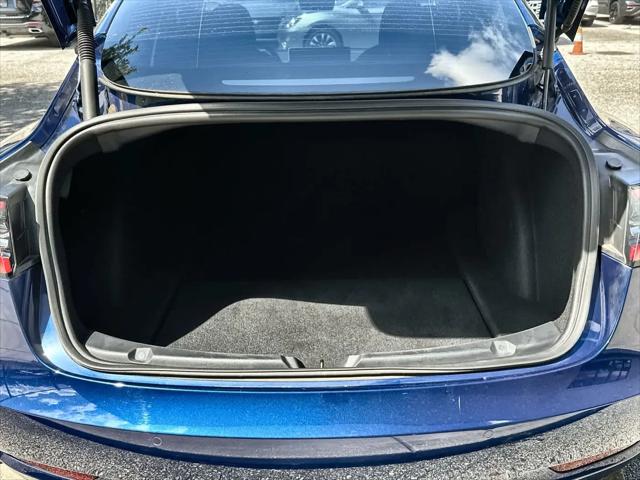 2021 Tesla Model 3 Standard Range Plus Rear-Wheel Drive