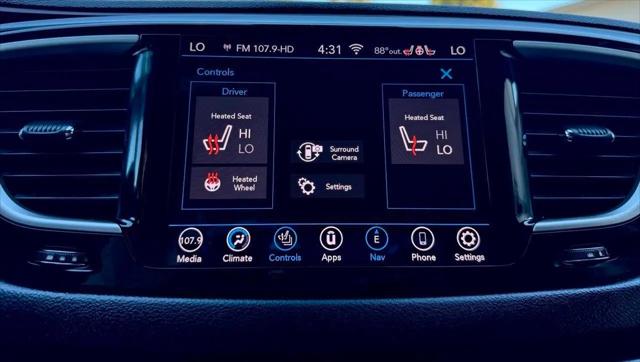 2020 Chrysler Pacifica 35th Anniversary Touring L Plus