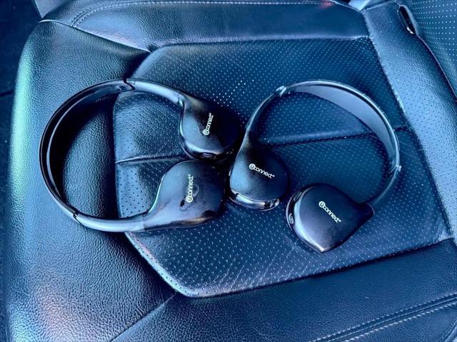2020 Chrysler Pacifica 35th Anniversary Touring L Plus