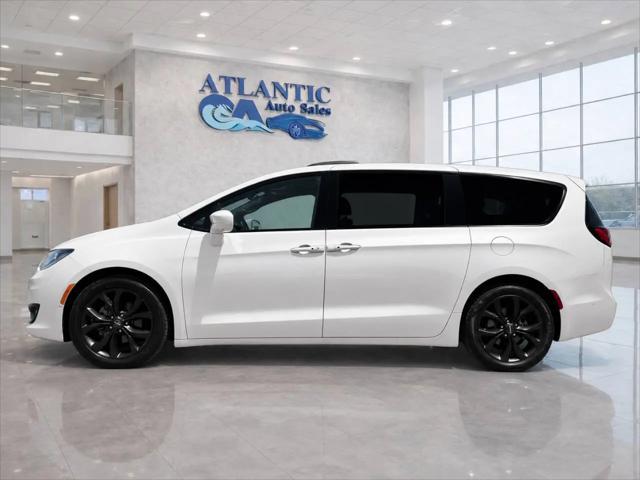 2020 Chrysler Pacifica 35th Anniversary Touring L Plus