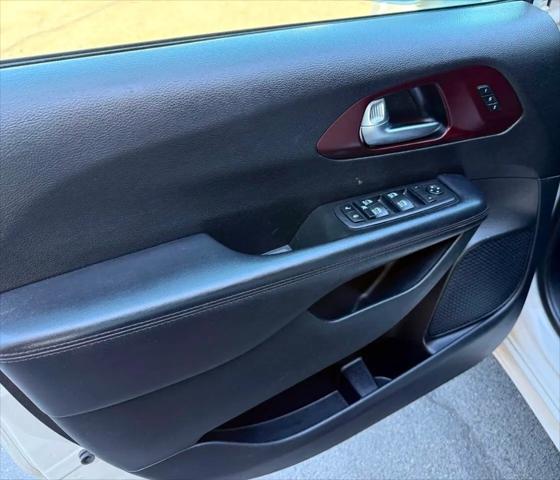 2020 Chrysler Pacifica 35th Anniversary Touring L Plus