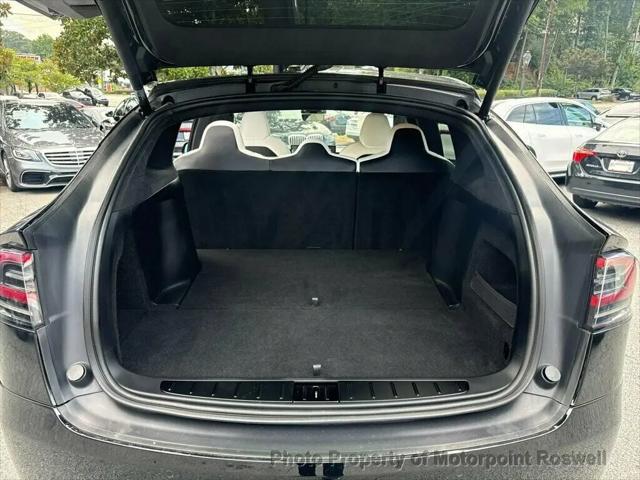2022 Tesla Model X Plaid Tri Motor All-Wheel Drive