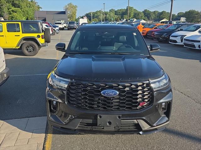 2025 Ford Explorer ST 2025 Ford Explorer ST