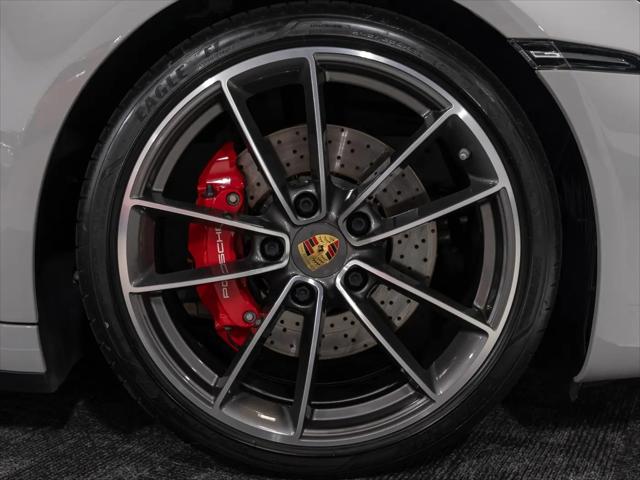2020 Porsche 911 Carrera 4S