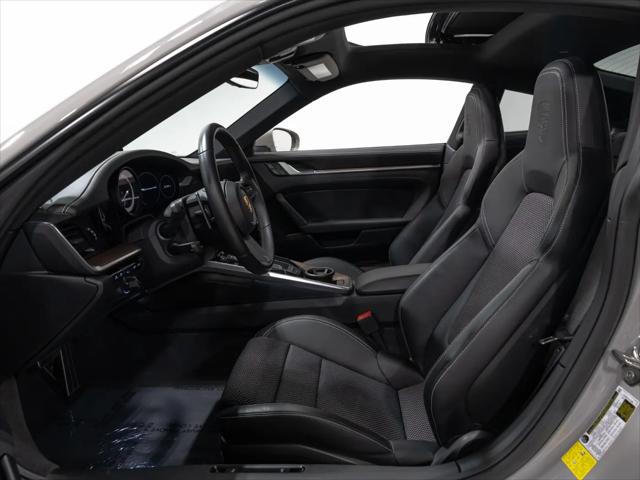 2020 Porsche 911 Carrera 4S
