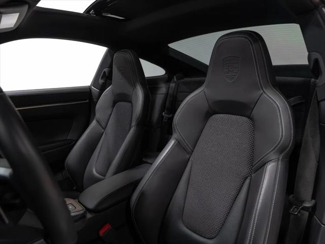 2020 Porsche 911 Carrera 4S