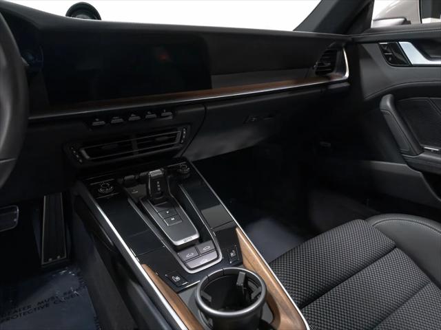2020 Porsche 911 Carrera 4S