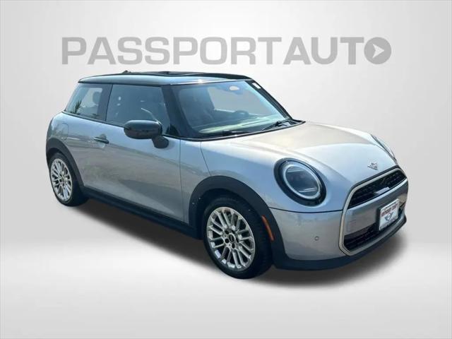 2025 MINI Hardtop Cooper