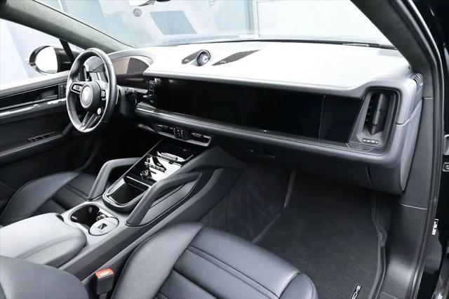 2024 Porsche Cayenne Turbo GT