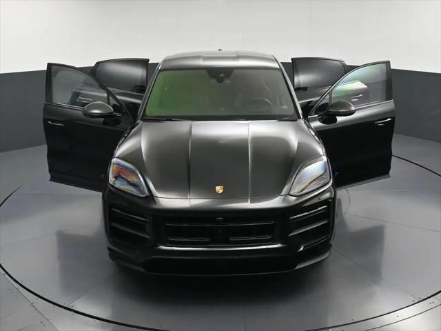 2024 Porsche Cayenne Turbo GT