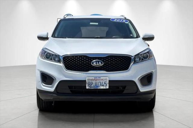 2016 Kia Sorento 2.4L LX