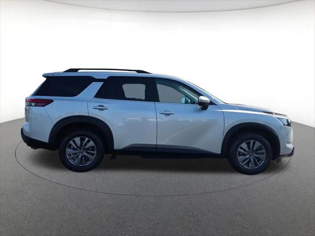 2023 Nissan Pathfinder SV 4WD