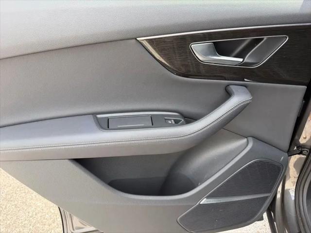 2025 Audi Q7 Premium Plus 45 TFSI quattro Tiptronic