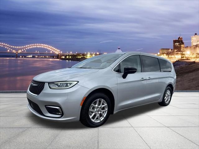 2024 Chrysler Pacifica Touring L for sale in Memphis, TN