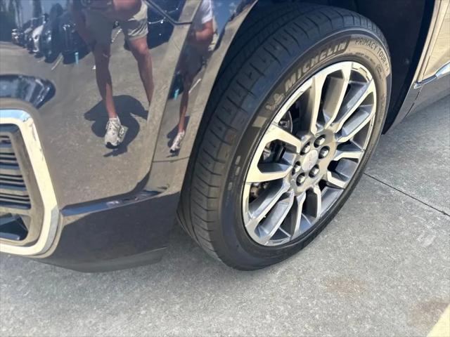2021 GMC Acadia FWD Denali