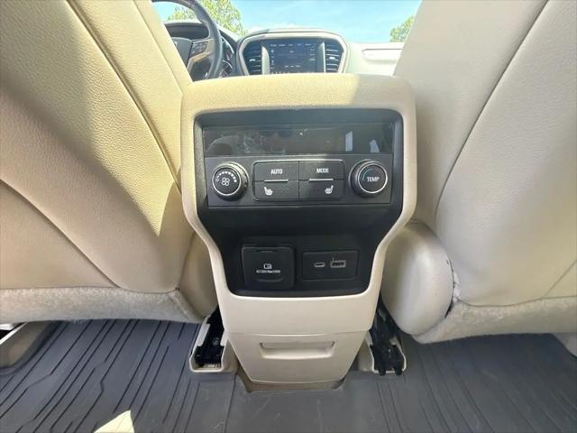 2021 GMC Acadia FWD Denali