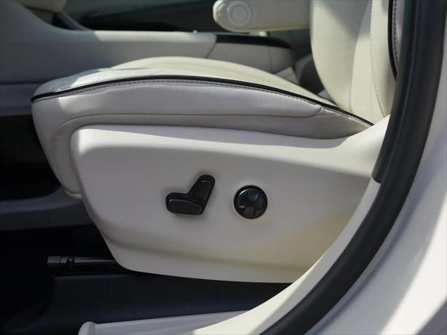 2021 Chrysler Pacifica Limited AWD