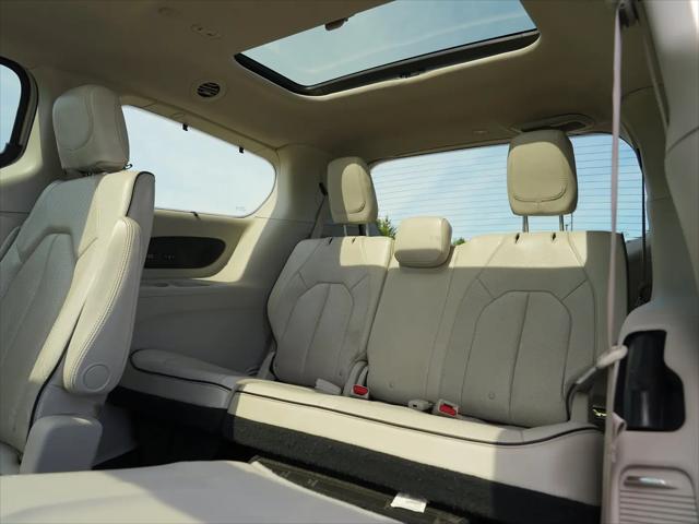 2021 Chrysler Pacifica Limited AWD
