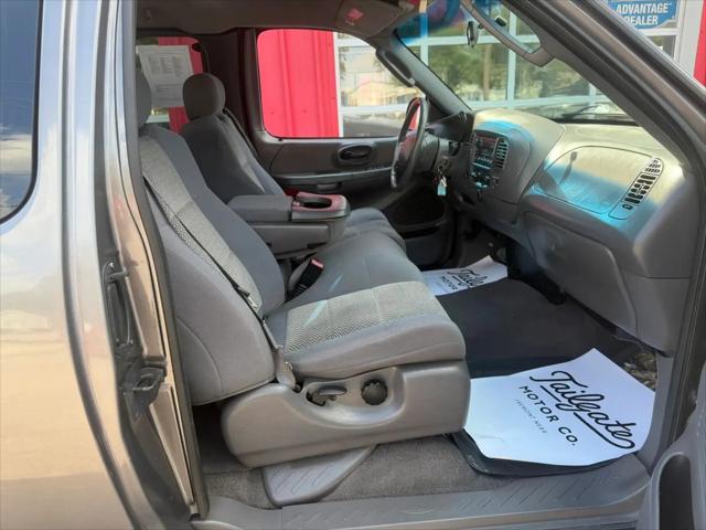 2003 Ford F-150 LARIAT