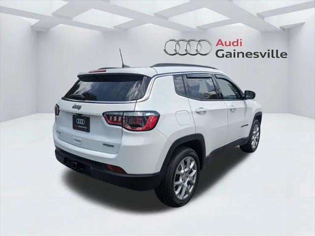 2022 Jeep Compass Latitude Lux 4x4