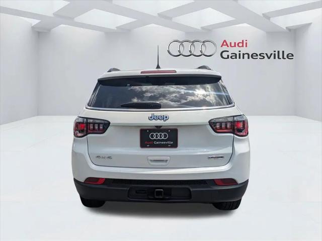 2022 Jeep Compass Latitude Lux 4x4