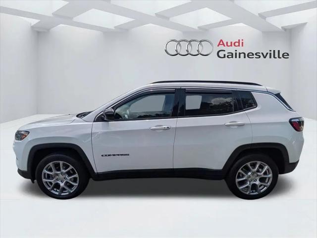 2022 Jeep Compass Latitude Lux 4x4