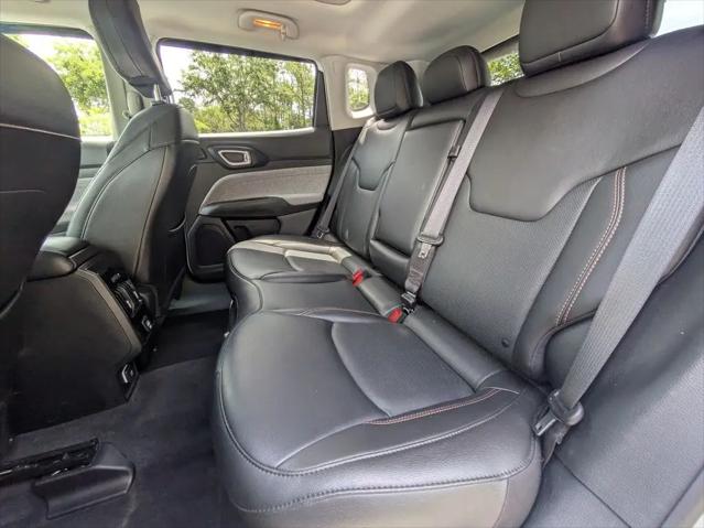 2022 Jeep Compass Latitude Lux 4x4