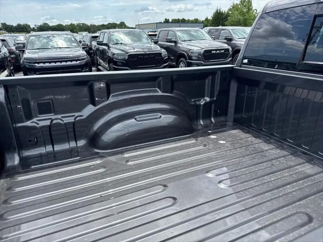 2026 Ram 1500 Express Quad Cab 4x4 64 Box