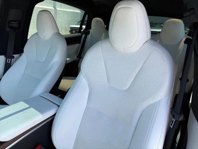 2024 Tesla Model X Long Range