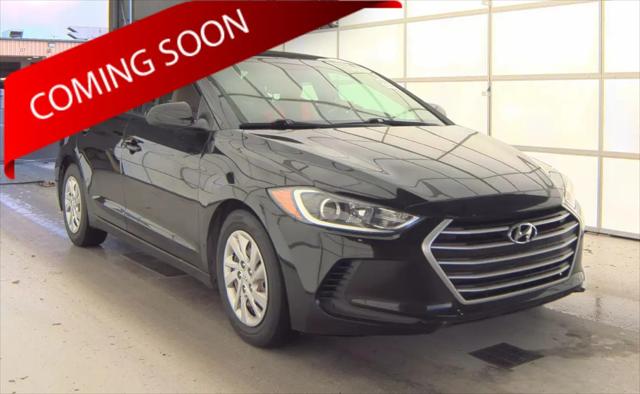 2017 Hyundai Elantra SE for sale in Columbus, OH
