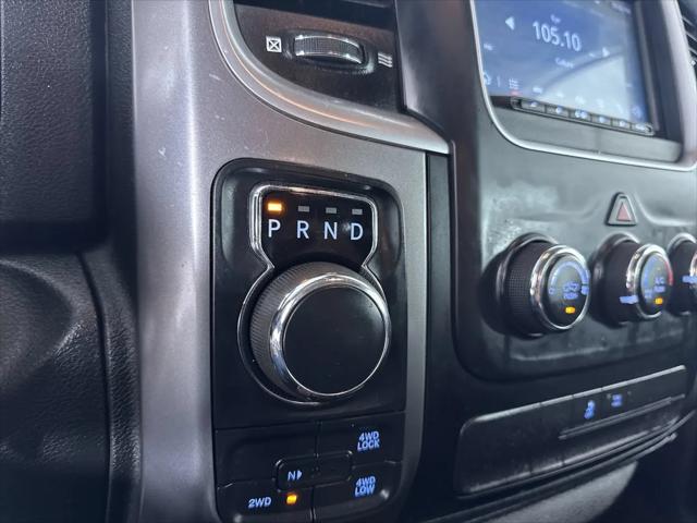 2021 Ram 1500 SLT Crew Cab 4x4 5'7" Box