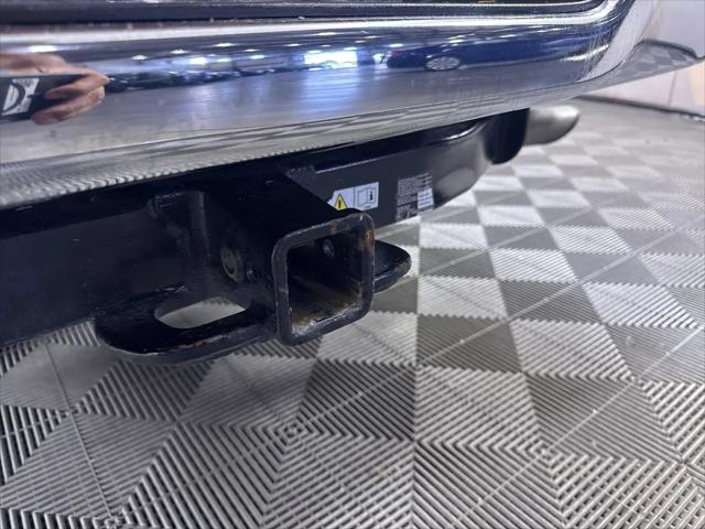 2021 Ram 1500 SLT Crew Cab 4x4 5'7" Box