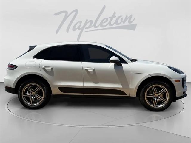 2021 Porsche Macan Macan