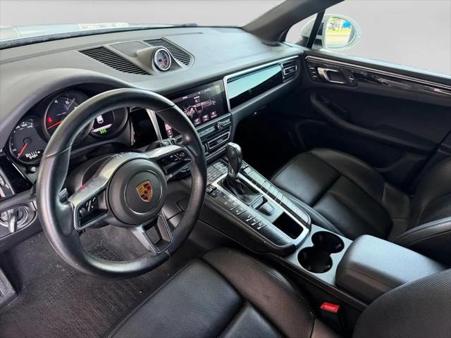 2021 Porsche Macan Macan