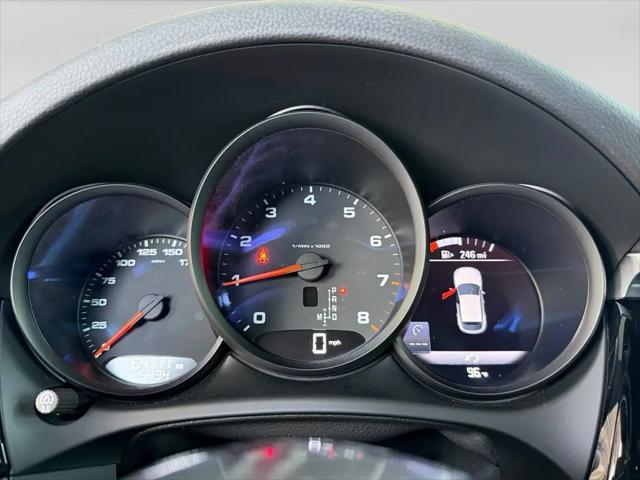 2021 Porsche Macan Macan