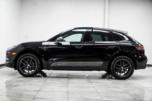 2023 Porsche Macan T