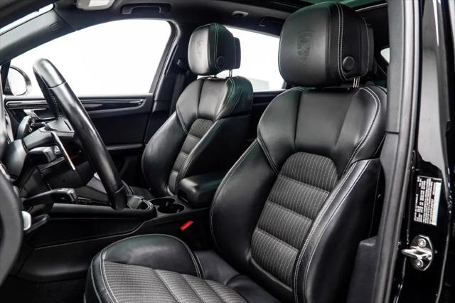 2023 Porsche Macan T