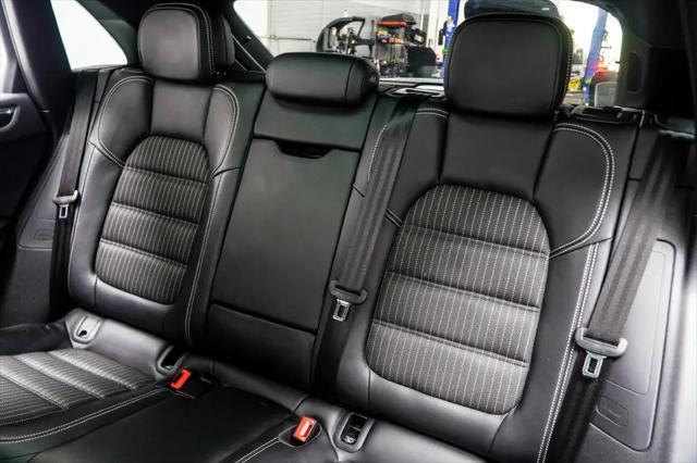2023 Porsche Macan T