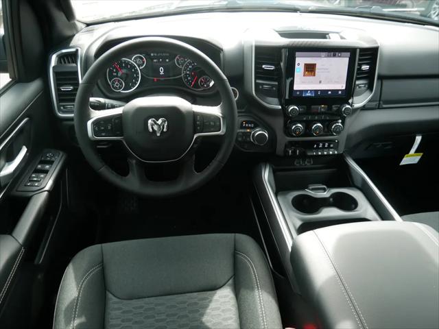 2026 Ram 1500 Big Horn Crew Cab 4x4 64 Box